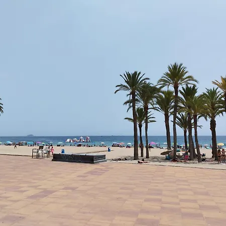 Joyo Estudio A Pasos Del Mar Appartamento